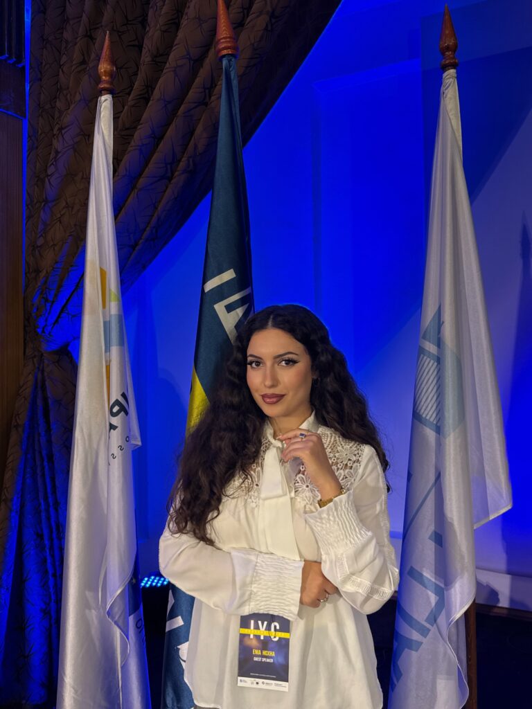 Enia Hoxha