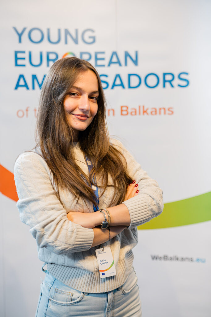 Elif Su Çakmak